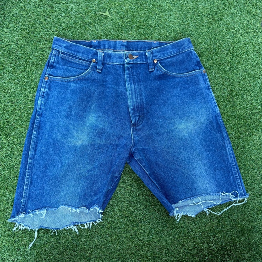 Wrangler‎ Denim Jean Shorts Mens 34 Cut Off Frayed Hem Blue Vintage Retro